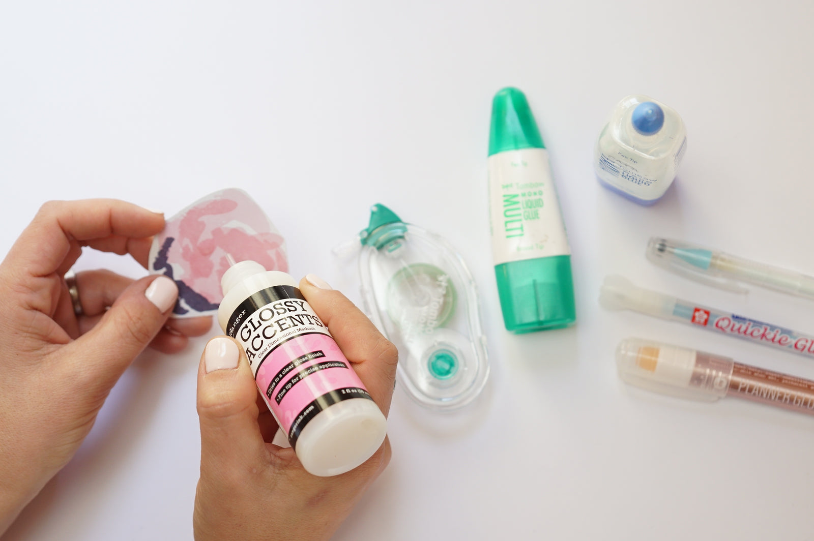 ¿Cómo elegir el pegamento perfecto?